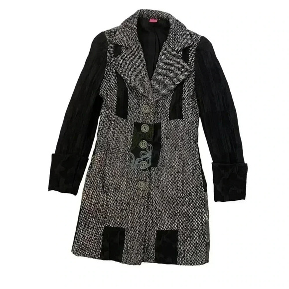 Save the Queen Quilted Tweed Wool Blend Coat - Black - Embroidery - Size S - Picture 1 of 6